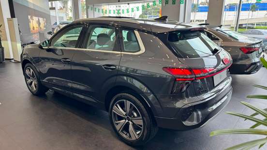AUDI-Q3-2026