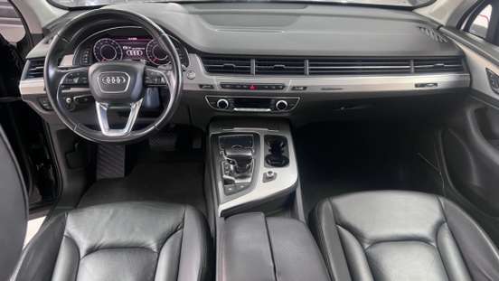 AUDI-Q7-2016