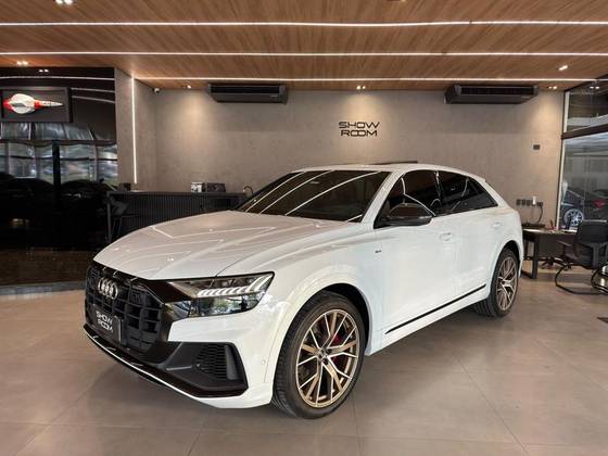 AUDI Q8 3.0 TFSI GASOLINA PERFORMANCE BLACK QUATTRO TIPTRONIC