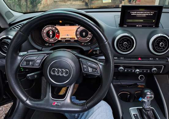 AUDI-A3-2018