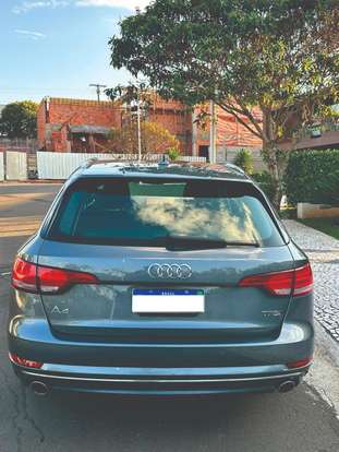 AUDI-A4-2016