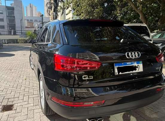 AUDI-Q3-2018