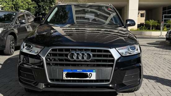 AUDI-Q3-2018