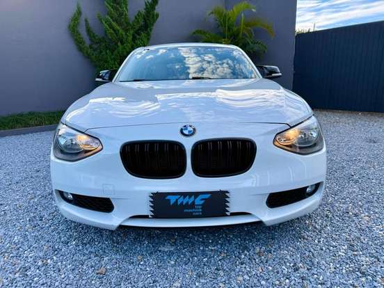 BMW-118i-2013