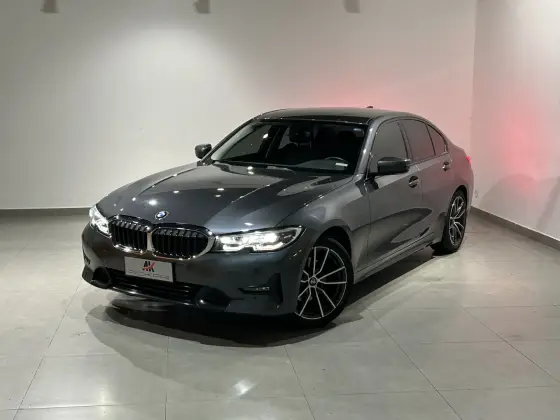 BMW 320i 2.0 16V TURBO GASOLINA SPORT AUTOMÁTICO BMW 320i 2.0 16V TURBO GASOLINA SPORT AUTOMÁTICO