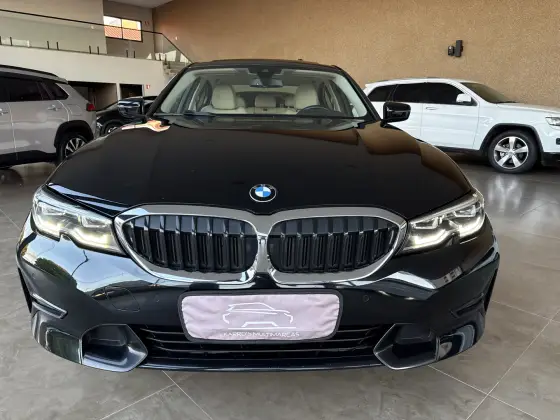 BMW 320i 2.0 16V TURBO GASOLINA SPORT GP AUTOMÁTICO BMW 320i 2.0 16V TURBO GASOLINA SPORT GP AUTOMÁTICO