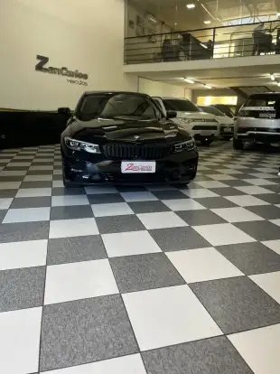 BMW-320i-2020