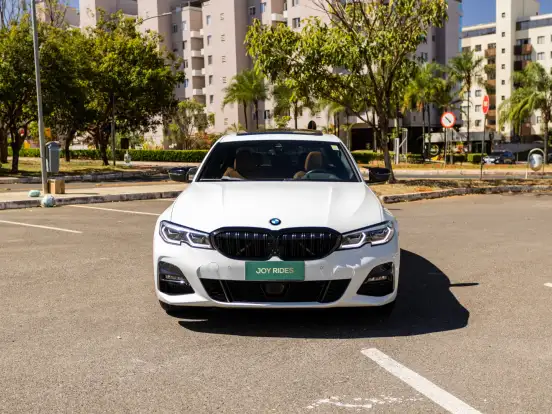 BMW-330e-2.0 16V TURBO HÍBRIDO M SPORT AUTOMÁTICO BMW-330e-2021