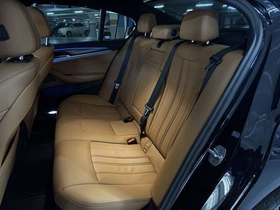 BMW-530e-2.0 16V TWINPOWER HÍBRIDO M SPORT AUTOMÁTICO BMW-530e-2023