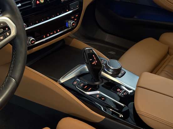 BMW-530e-2.0 16V TWINPOWER HÍBRIDO M SPORT AUTOMÁTICO BMW-530e-2023