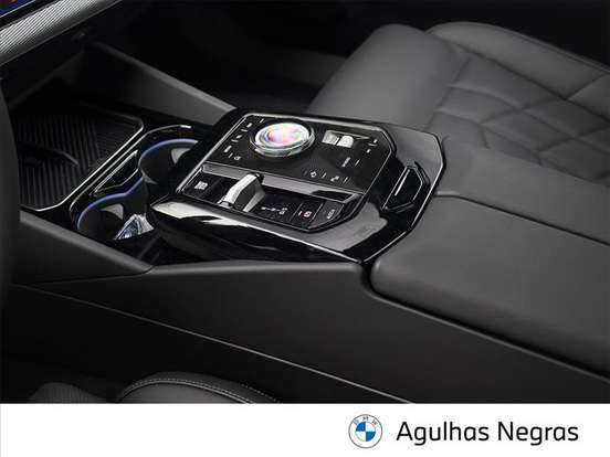 BMW-530e-2.0 TWINPOWER PHEV M SPORT AUTOMÁTICO BMW-530e-2025