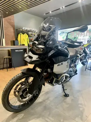 BMW-F 900 GS ADVENTURE-2025