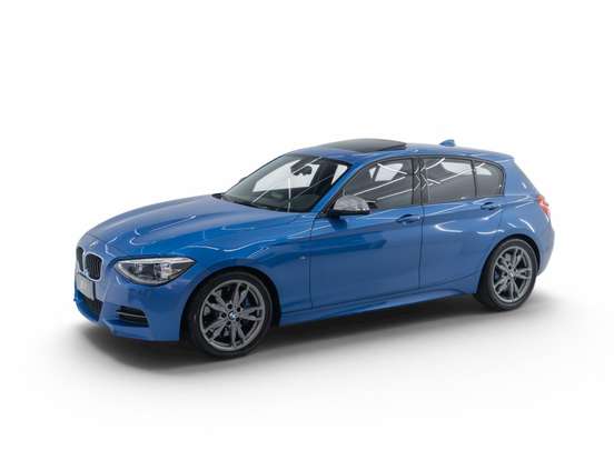 BMW-M 135i-3.0 24V TURBO GASOLINA 4P AUTOMÁTICO BMW-M 135i-2013
