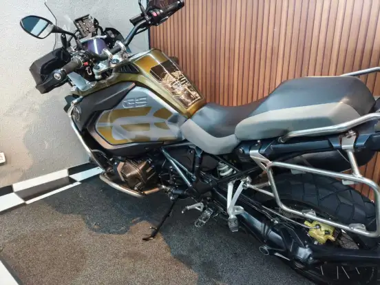 BMW-R 1250 GS ADVENTURE PREMIUM + EXCLUSIVE BMW-R 1250 GS ADVENTURE PREMIUM + EXCLUSIVE-2019