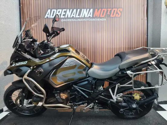 BMW-R 1250 GS ADVENTURE PREMIUM + EXCLUSIVE BMW-R 1250 GS ADVENTURE PREMIUM + EXCLUSIVE-2019