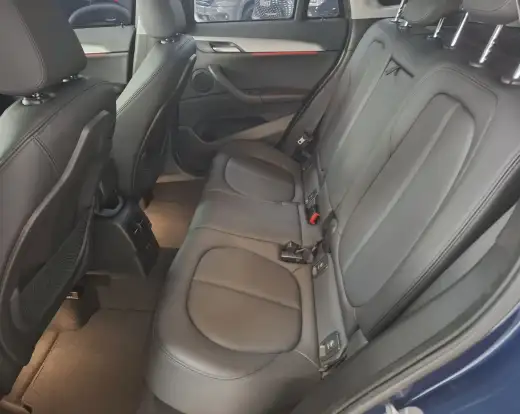 BMW-X1-2021