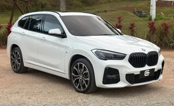 BMW X1 2.0 16V TURBO ACTIVEFLEX SDRIVE20I M SPORT 4P AUTOMÁTICO BMW X1 2.0 16V TURBO ACTIVEFLEX SDRIVE20I M SPORT 4P AUTOMÁTICO