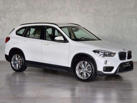 BMW-X1-2.0 16V TURBO ACTIVEFLEX SDRIVE20I 4P AUTOMÁTICO BMW-X1-2019