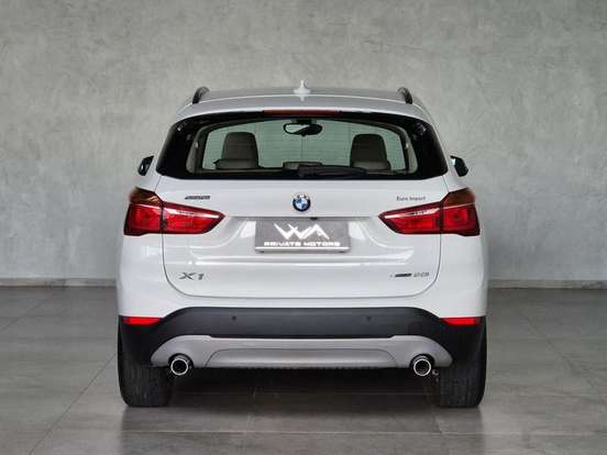 BMW-X1-2.0 16V TURBO ACTIVEFLEX SDRIVE20I 4P AUTOMÁTICO BMW-X1-2019