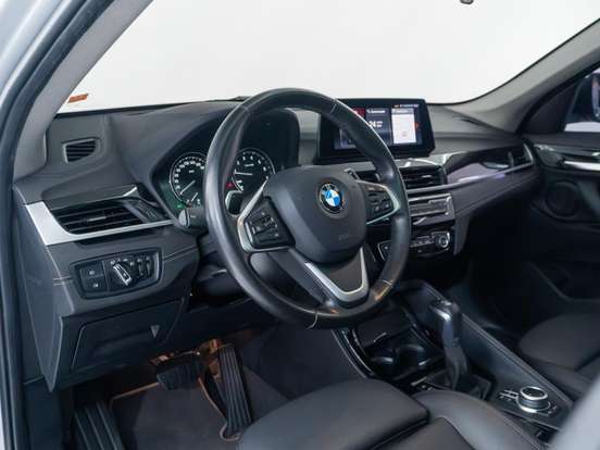 BMW-X1-2.0 16V TURBO ACTIVEFLEX SDRIVE20I 4P AUTOMÁTICO BMW-X1-2020