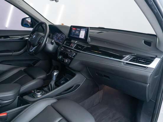 BMW-X1-2.0 16V TURBO ACTIVEFLEX SDRIVE20I 4P AUTOMÁTICO BMW-X1-2020