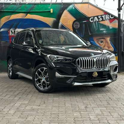 BMW-X1-2021