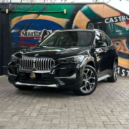 BMW-X1-2021