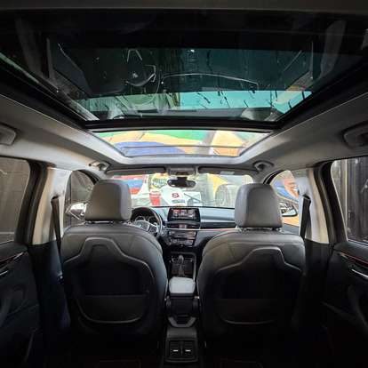 BMW-X1-2021