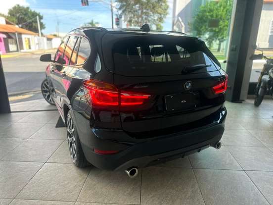 BMW-X1-2.0 16V TURBO ACTIVEFLEX XDRIVE25I SPORT 4P AUTOMÁTICO BMW-X1-2018