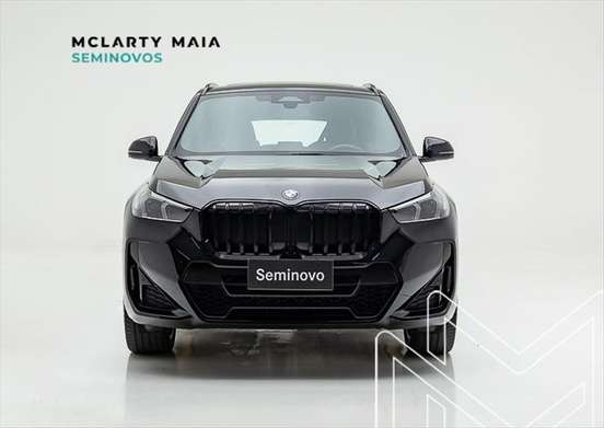 BMW-X1-2024