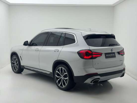 BMW-X3-2024