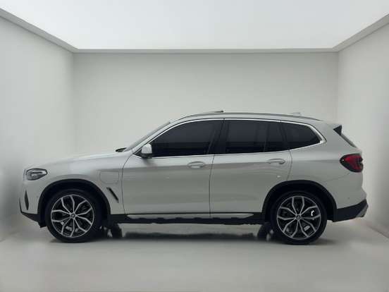 BMW-X3-2.0 16V HÍBRIDO X LINE XDRIVE30E STEPTRONIC BMW-X3-2024