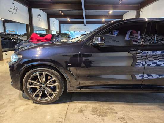BMW-X4-2023