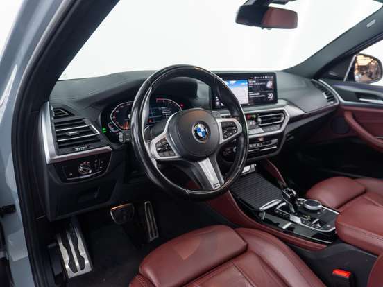 BMW-X4-2022