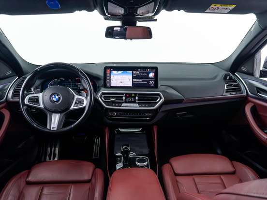 BMW-X4-2022