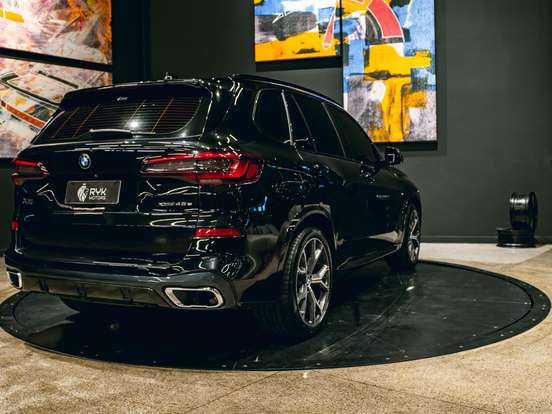 BMW-X5-3.0 I6 TURBO HÍBRIDO XDRIVE45E M SPORT AUTOMÁTICO BMW-X5-2020