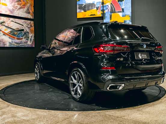 BMW-X5-3.0 I6 TURBO HÍBRIDO XDRIVE45E M SPORT AUTOMÁTICO BMW-X5-2020