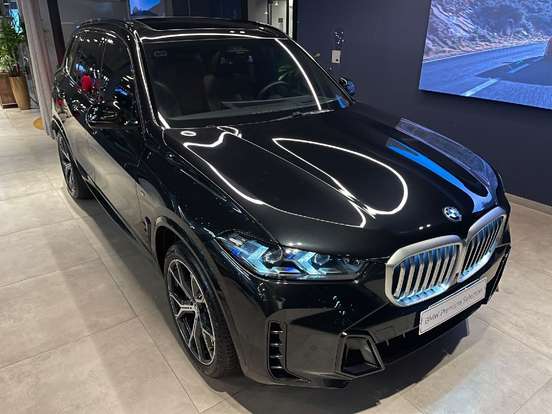 BMW-X5-3.0 I6 TURBO HÍBRIDO XDRIVE50E M SPORT AUTOMÁTICO BMW-X5-2025