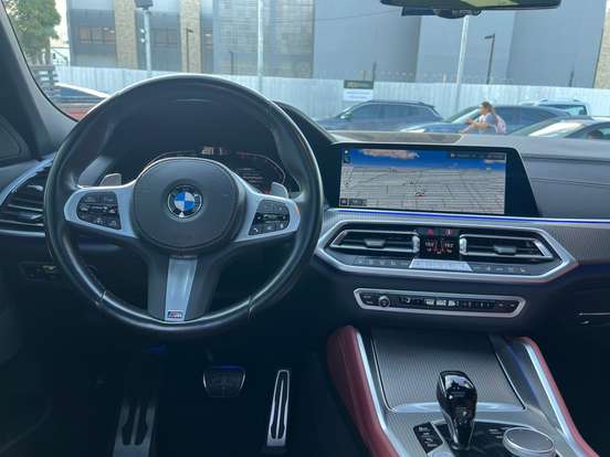 BMW-X6-2022