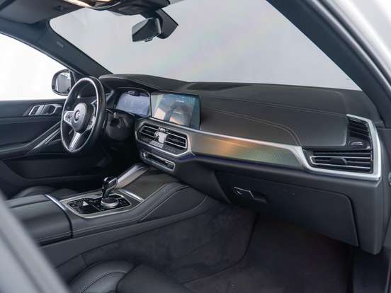 BMW-X6-3.0 TWINPOWER GASOLINA XDRIVE40I M SPORT AUTOMÁTICO BMW-X6-2022