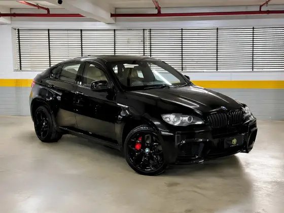 BMW X6 4.4 M 4X4 COUPÉ V8 32V BI-TURBO GASOLINA 4P AUTOMÁTICO BMW X6 4.4 M 4X4 COUPÉ V8 32V BI-TURBO GASOLINA 4P AUTOMÁTICO