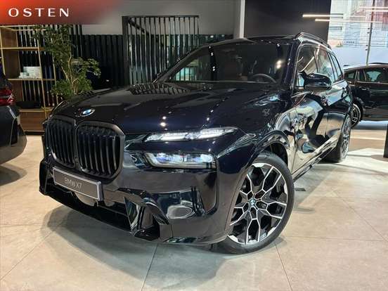 BMW-X7-2025