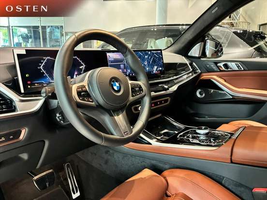 BMW-X7-2025