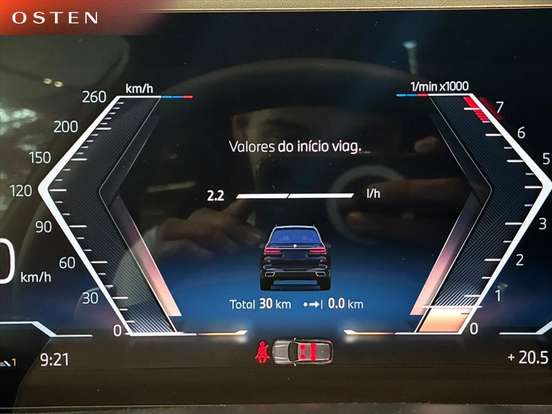 BMW-X7-2025