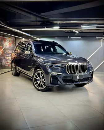 BMW X7 4.4 V8 GASOLINA M50i STEPTRONIC BMW X7 4.4 V8 GASOLINA M50i STEPTRONIC