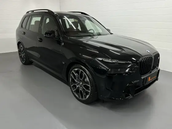BMW X7 4.4 V8 GASOLINA M60i STEPTRONIC