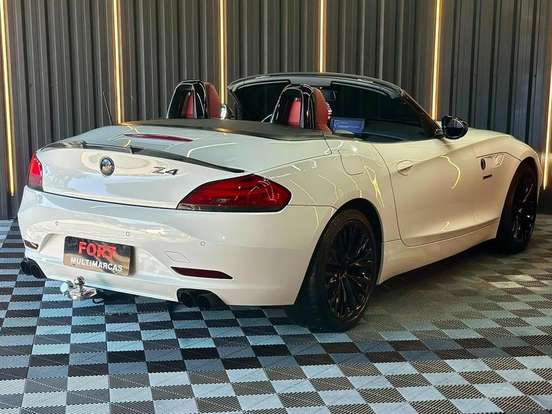 BMW-Z4-2.0 16V TURBO GASOLINA SDRIVE20I AUTOMÁTICO BMW-Z4-2013