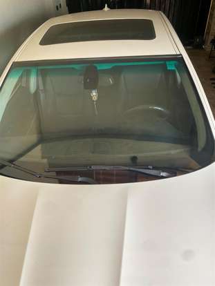BMW-320i-2010