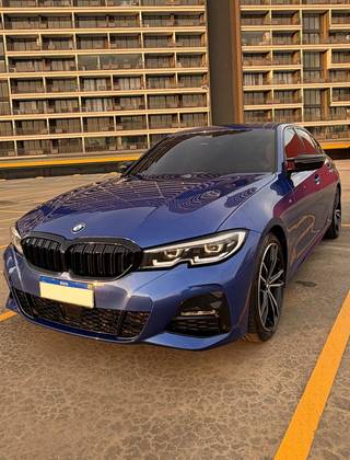 BMW 320i 2.0 16V TURBO GASOLINA M SPORT AUTOMÁTICO