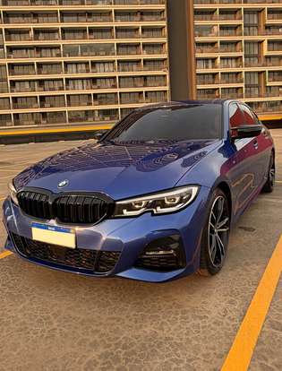 BMW-320i-2021